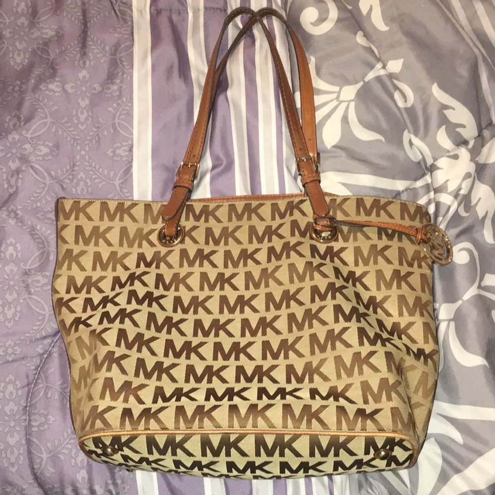 Michael Kors Large purse